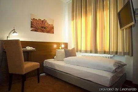 Hotel Dolomit Munich Germany