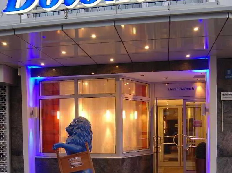 Hotel Dolomit Munich 2*,  Germany