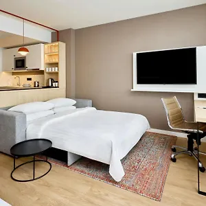 By Marriott Munich