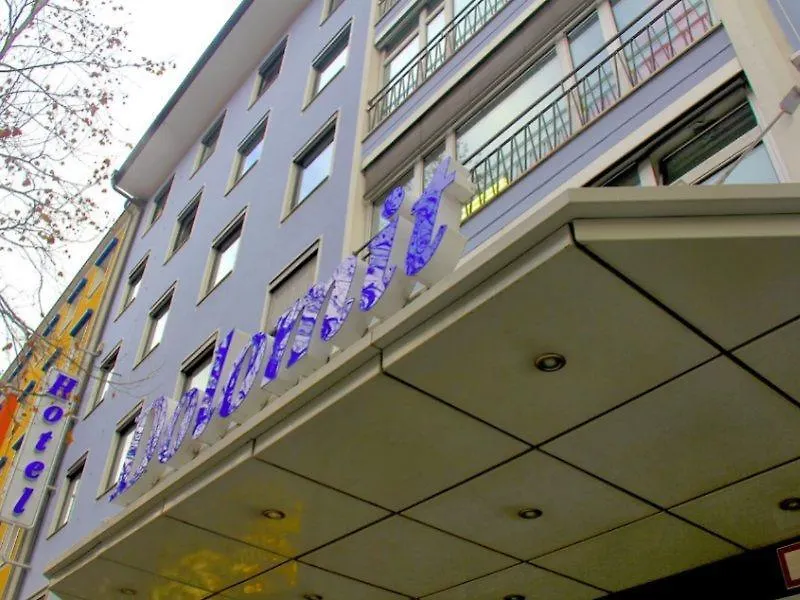 Hotel Dolomit München