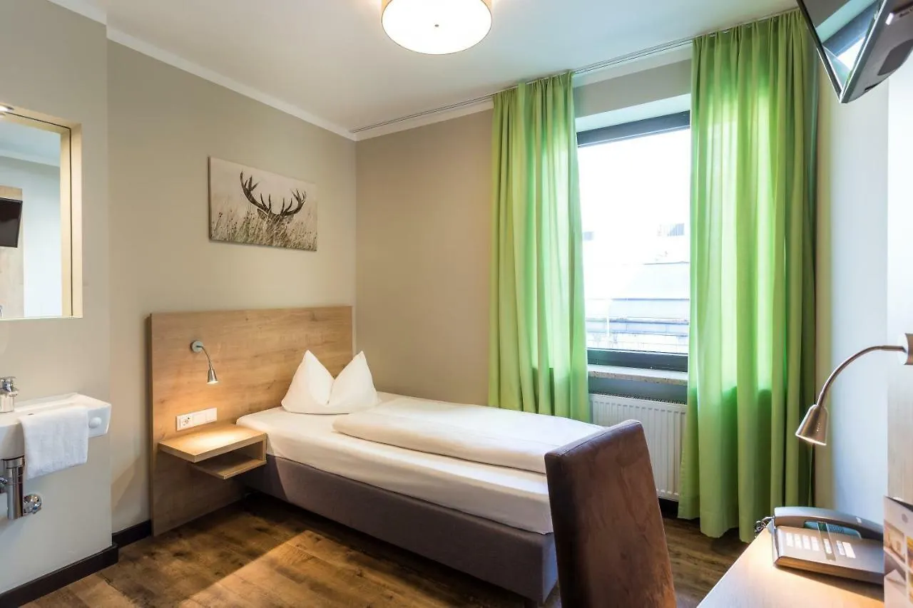 **  Hotel Dolomit München Duitsland