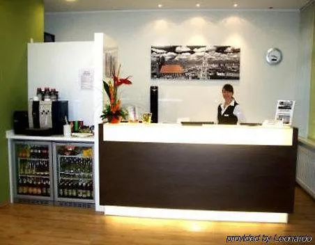 Hotel Dolomit München
